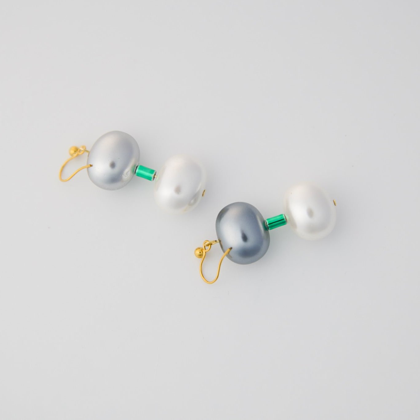 ELISABETTA SHELL PEARL EARRINGS