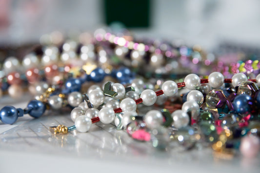 FINNEGAN PEARL NECKLACE