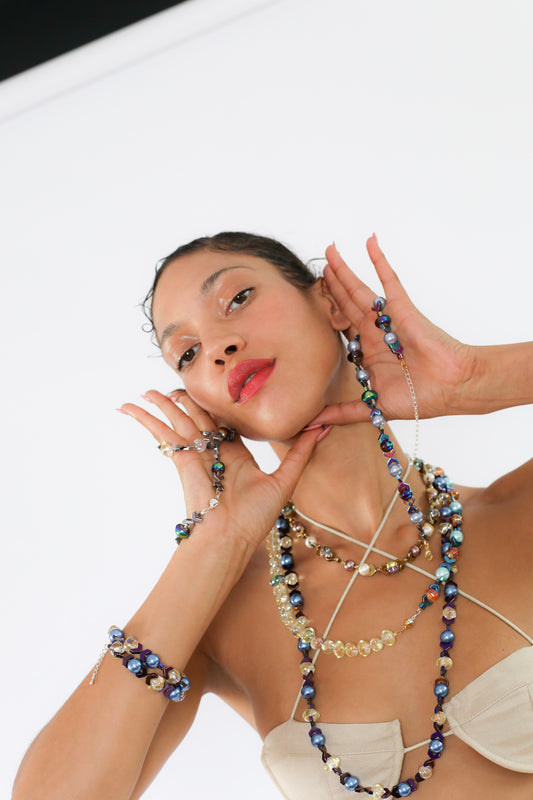 SAINTS LONG PEARL NECKLACE